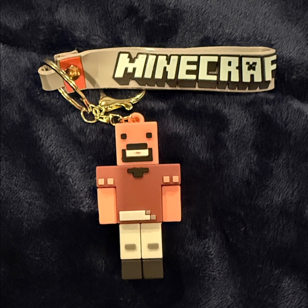 Minecraft keychain - Picture 2 of 3
